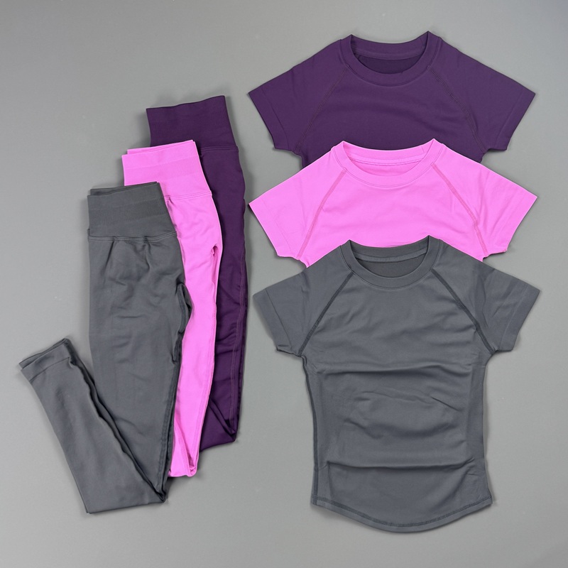 Pilates Yoga Wrap Top - 2Piece Gym Set Women Raglan Short